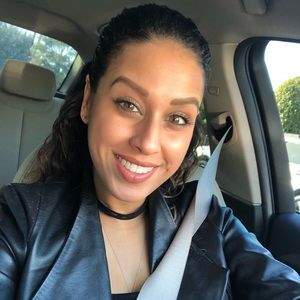 Meet your Posher, Sheneeza